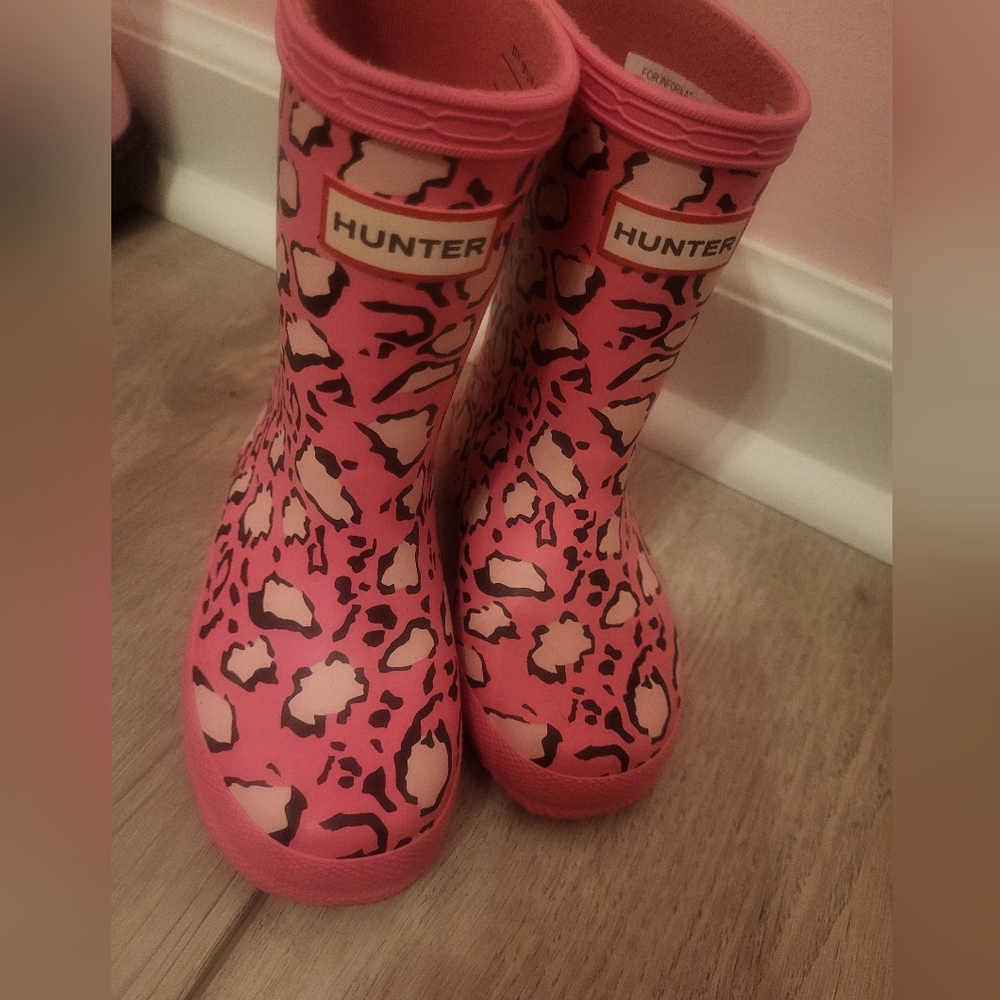 Hunter Kids Pink Leopard Rain Boots